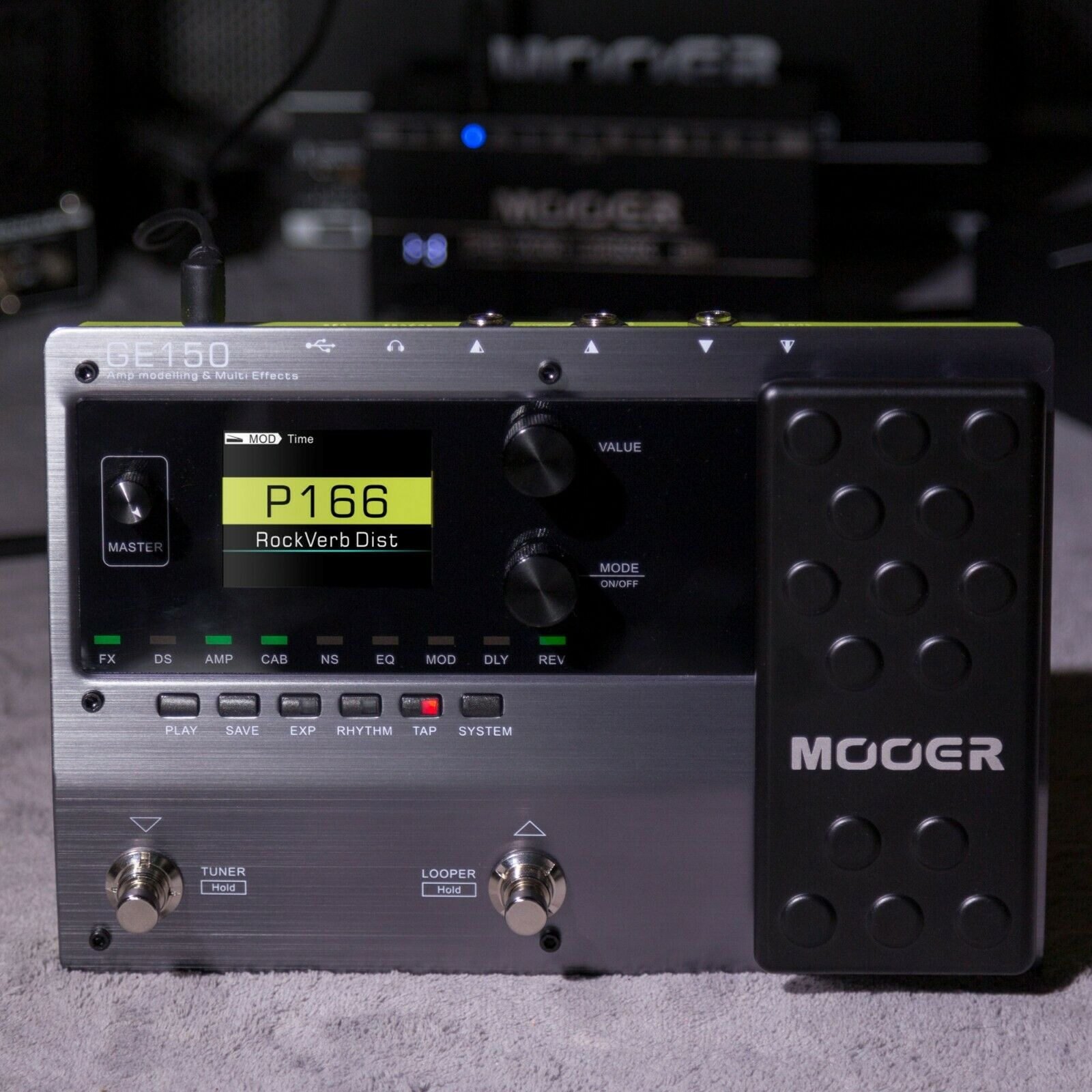 Mooer GE-150 Amp Modeling & Multi Effect Processor + IR + Looper