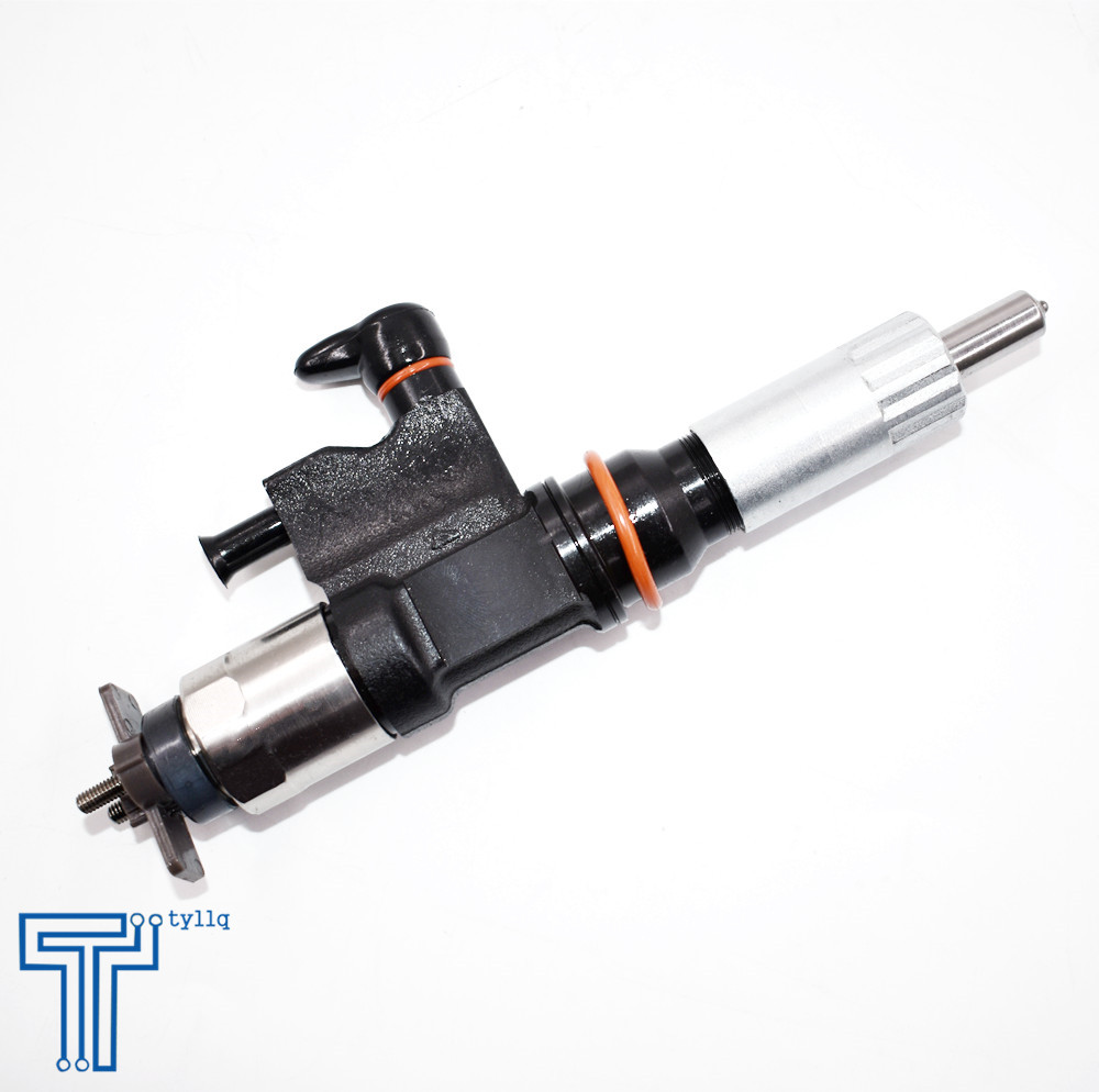 4* Fuel Injector 4HK1 FIT FOR Isuzu NPR NPRHD Diesel 20012007 095000