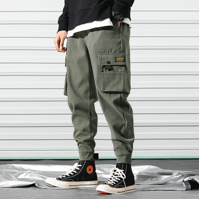 sports trousers mens