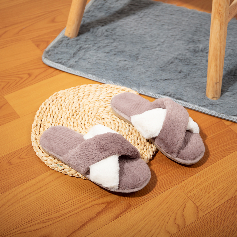 fuzzy thong slippers