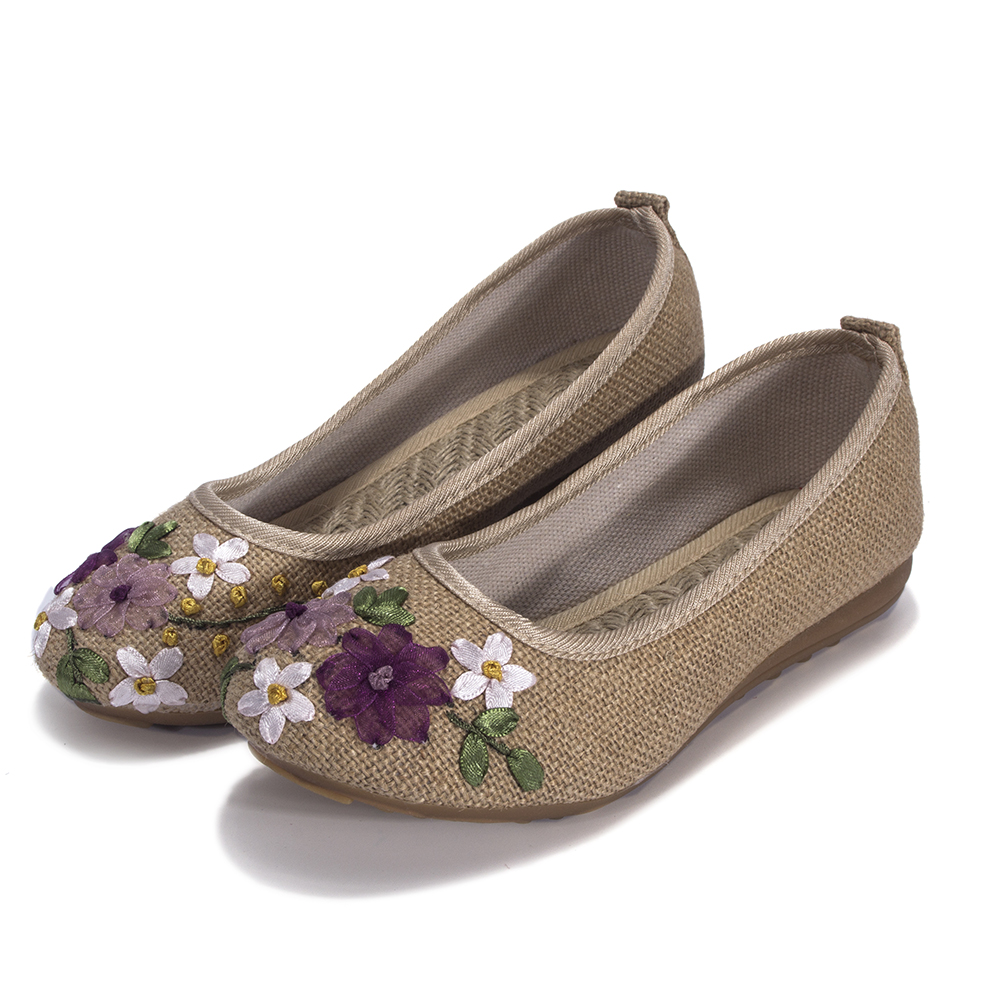 Women's Chinese Retro Loafers Embroidered Floral Fabric Flat Shoes Casual - Picture 13 of 15