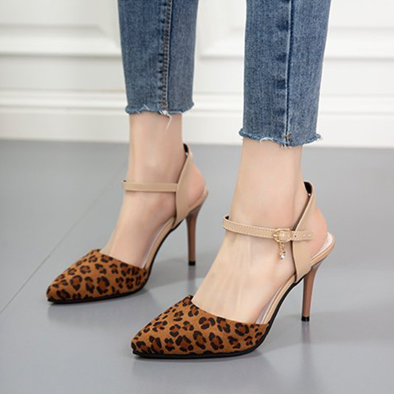 womens mid heel pumps