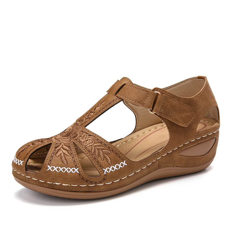 closed toe flats for summer